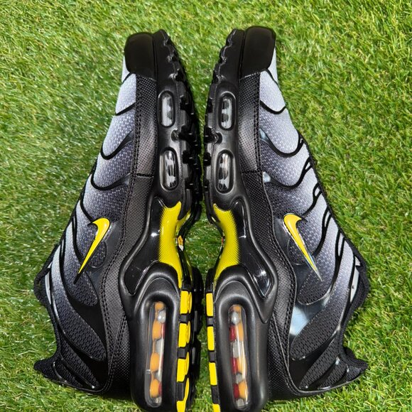 Nike Air Max Plus TN Wolf Grey Optic Yellow Black Men Size 9.5 Shoes DM0032-012 - Picture 6 of 9